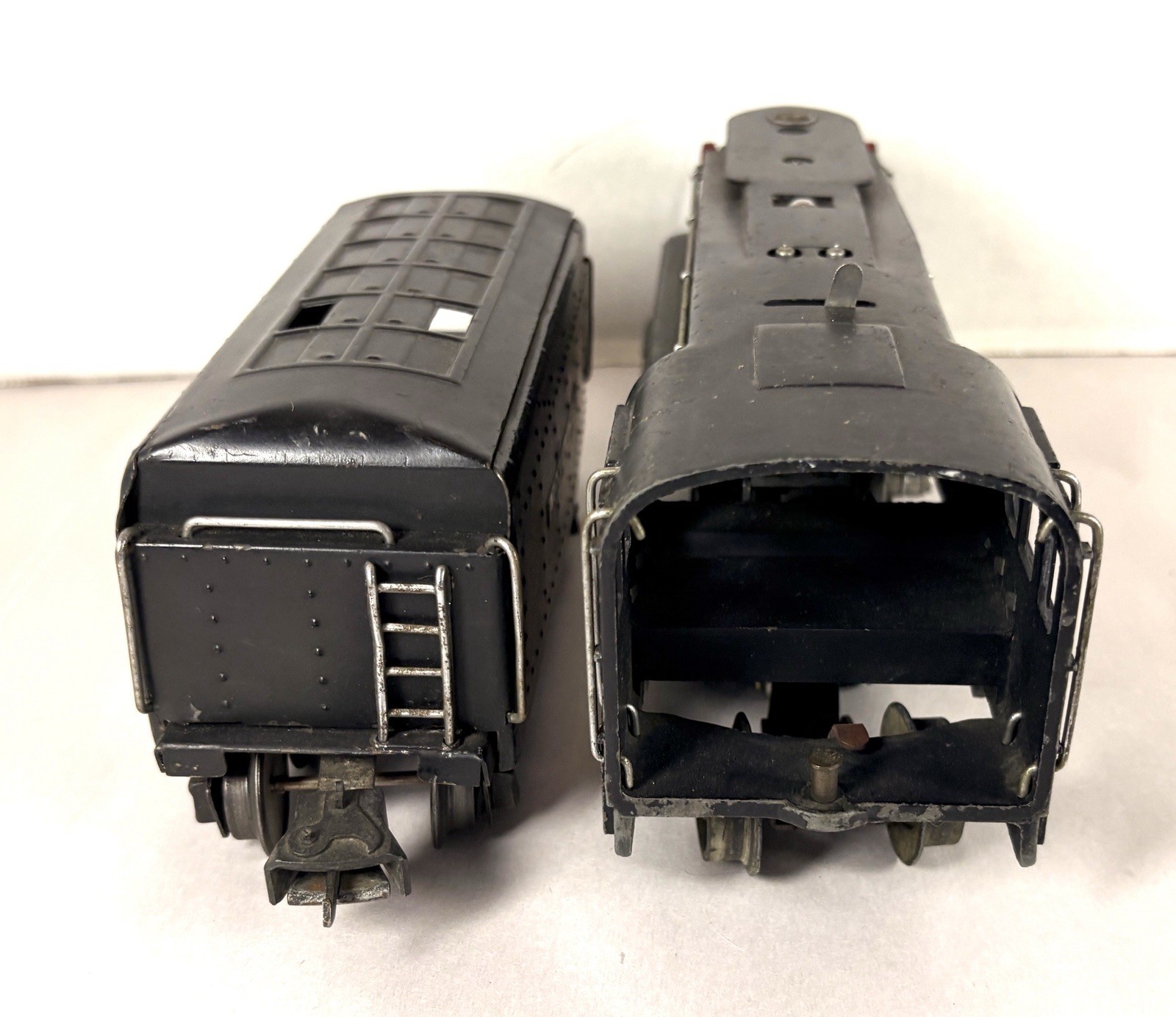 Lionel Prewar O Gauge Scarce Black 238 Torpedo Streamlined Steam Locomotive!