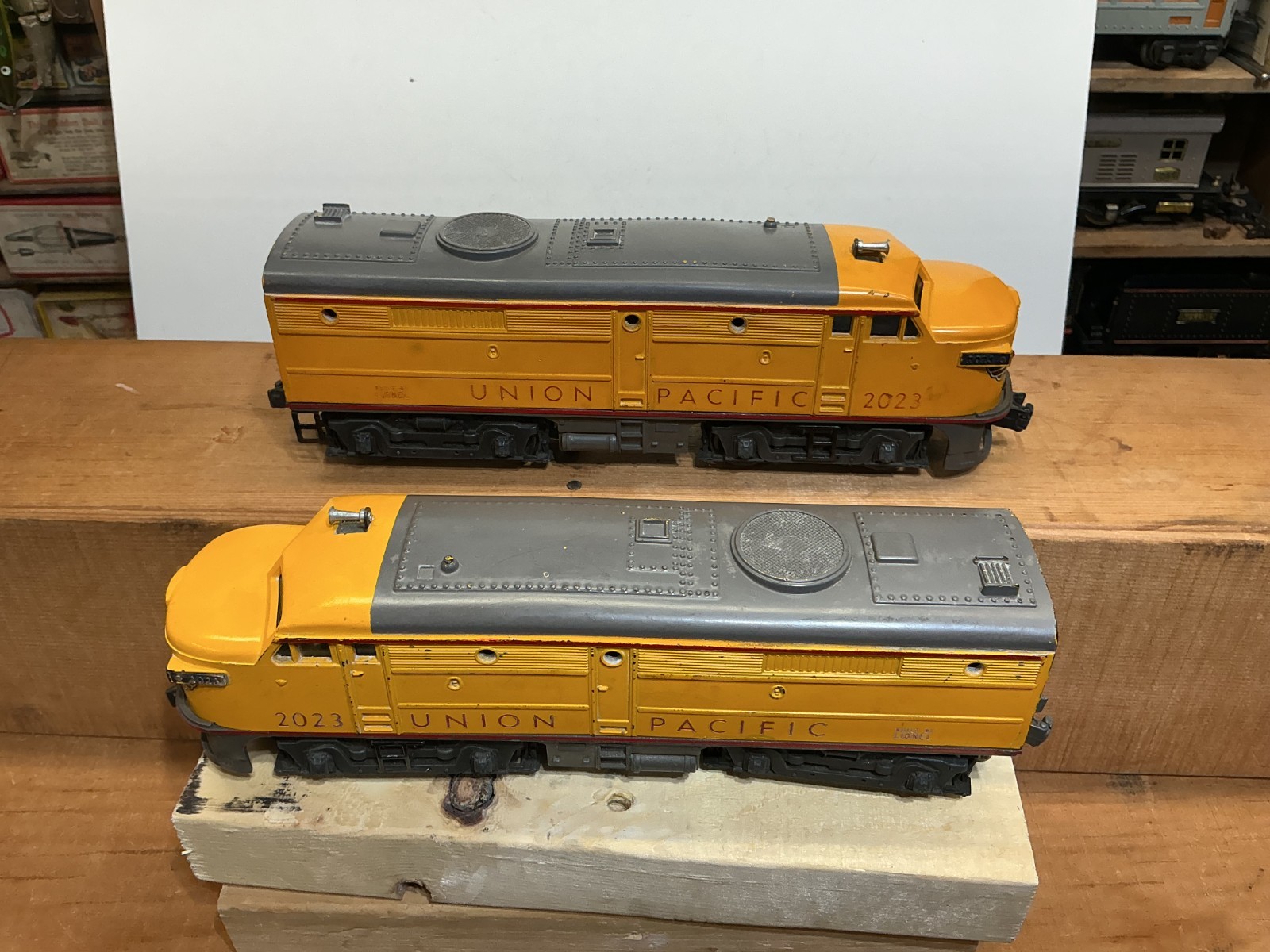 Lionel 2023 Union Pacific Alco AA Diesel Locomotive Set