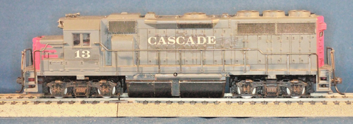 JP HO Atlas EMD GP40 Cascade Railway #13 Powered