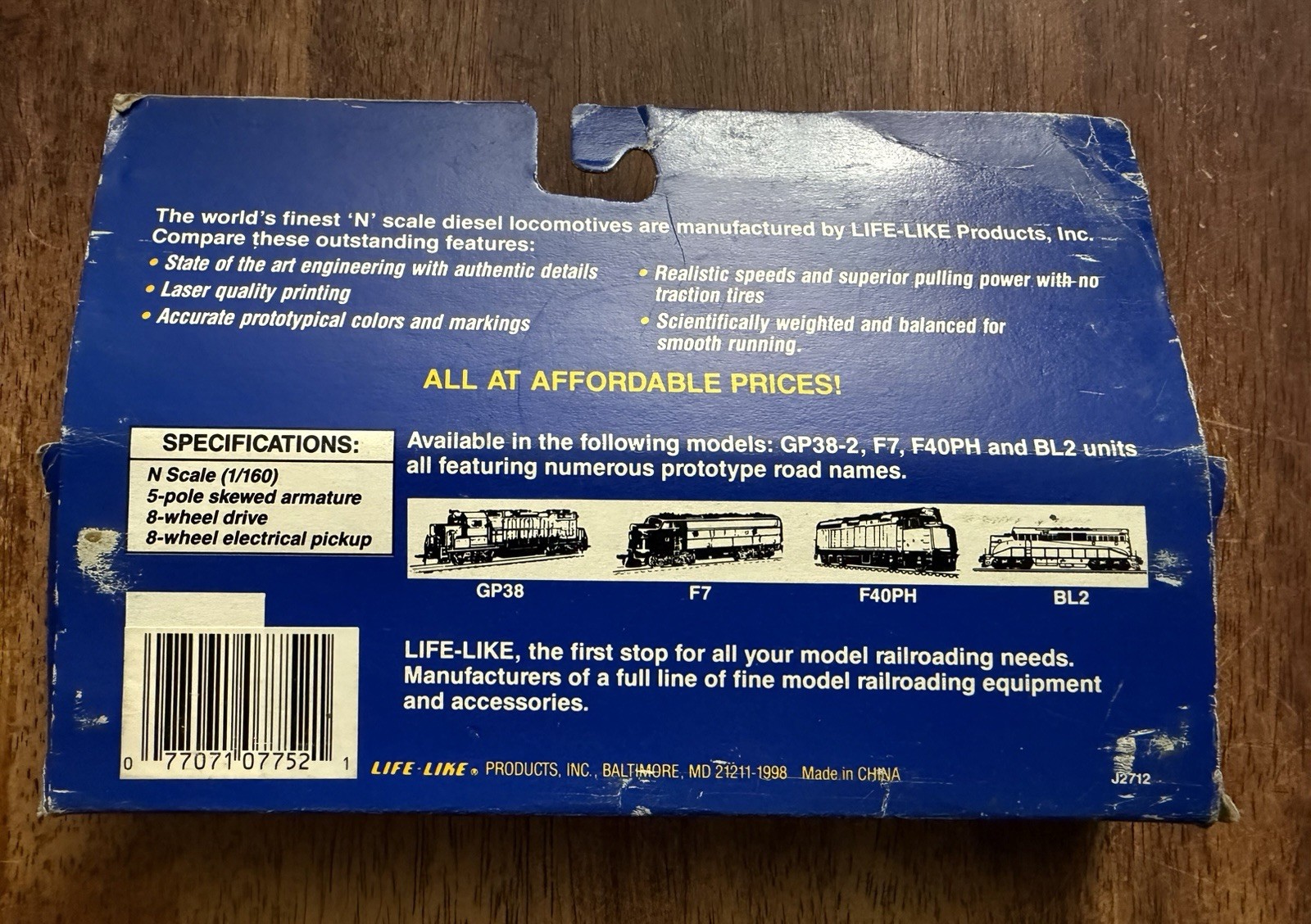 Life-Like Union Pacific #1400 F7 N Scale 1:160 Diesel DC Analog Bo-Bo 7752