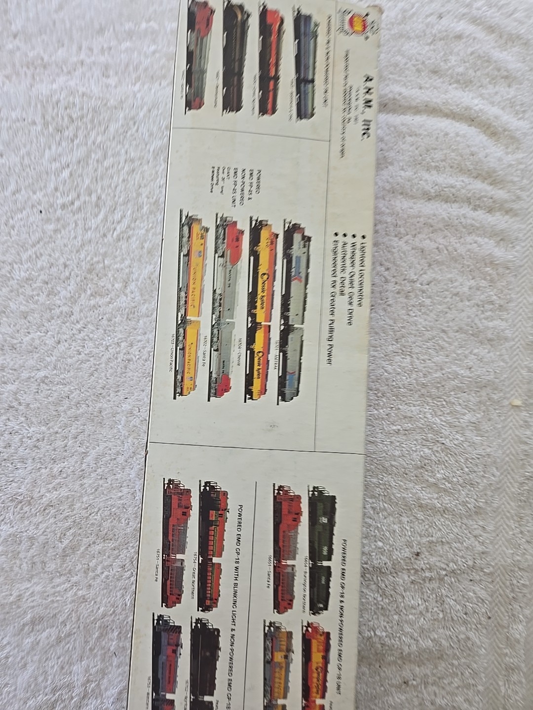 A.H.M. Santa Fe FM&DMY 16602 HO Diesel Power Powered/Non-Powered Locomotives NIB