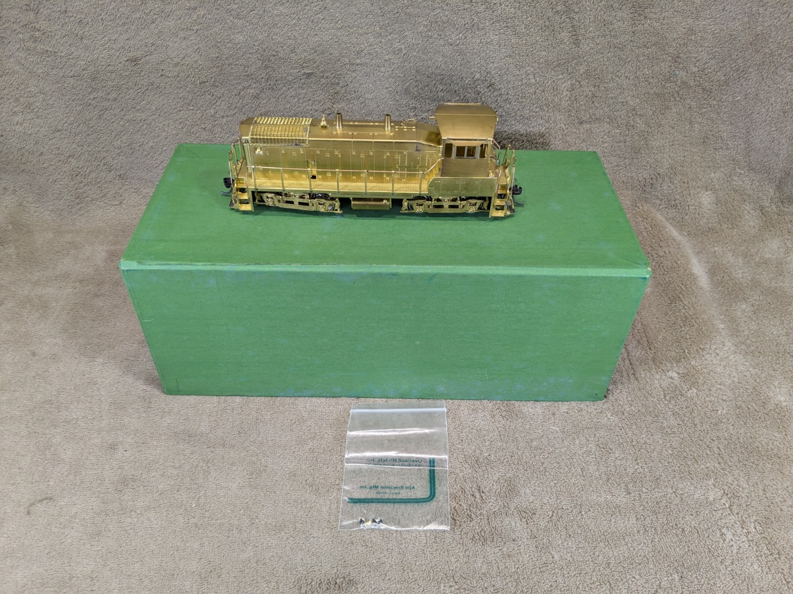 Overland Brass Models OMI-5070 EMD SW-1500 w/ AAR Trucks Full Railing HO Scale