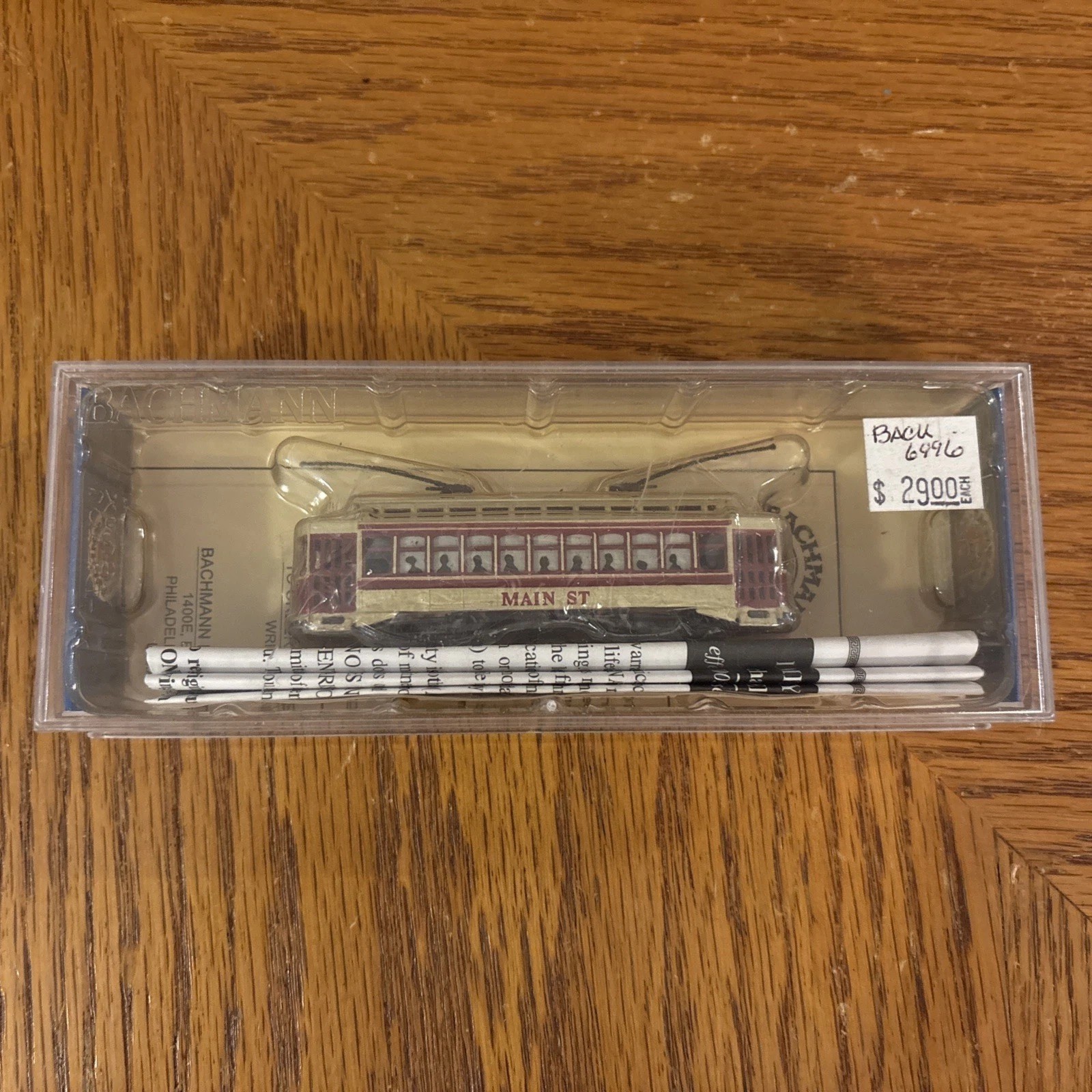 Bachmann N Scale Brill Trolley in the Classic “Main Street” Livery (Item #61090)