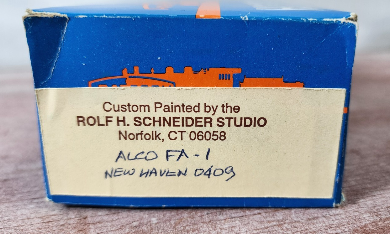 New Haven RR ALCO FA-1 Diesel Orange & Black Paint 0409 Fratesch HO Custom Paint