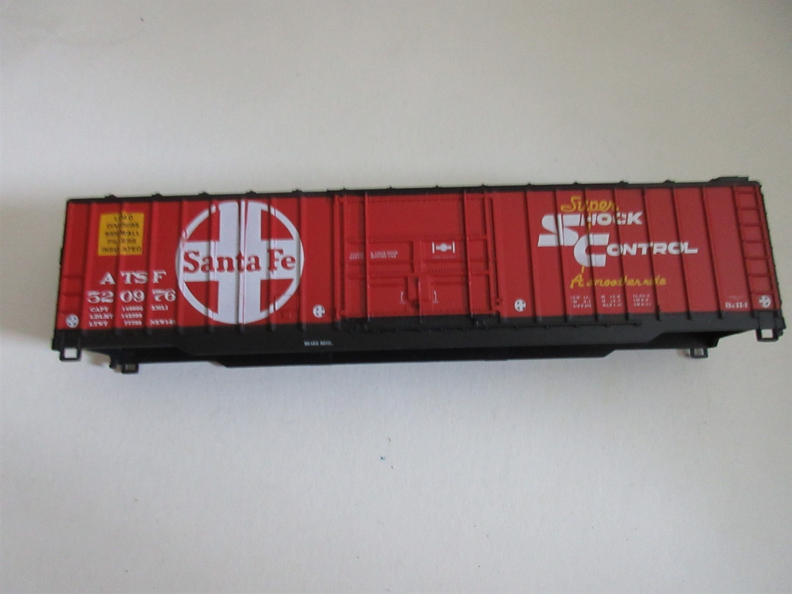 Shell ONLY HO Scale Santa Fe Box Car ATSF 520976 HO Scale Trains