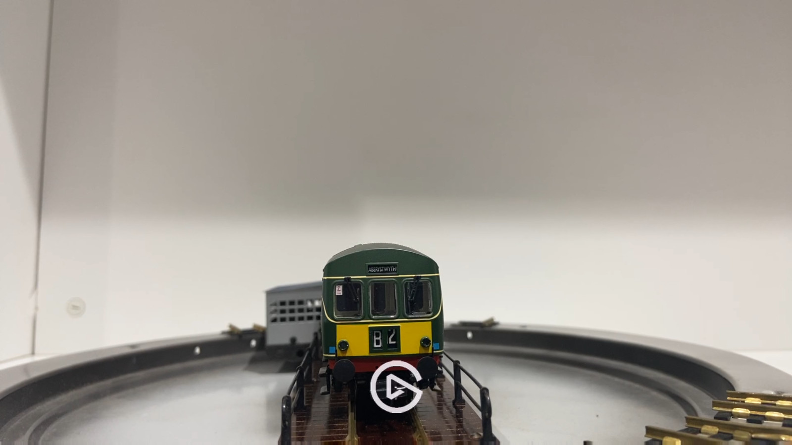 Bachmann Branch-line 32-286 Class 101 2 Car DMU BR Green DCC Ready 21 Pin
