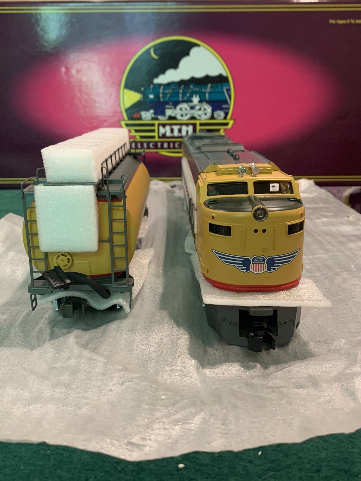 MTH PREMIER UNION PACIFIC VERANDA TURBINE DIESEL ENGINE LOCOMOTIVE 20-2185-1 PS2