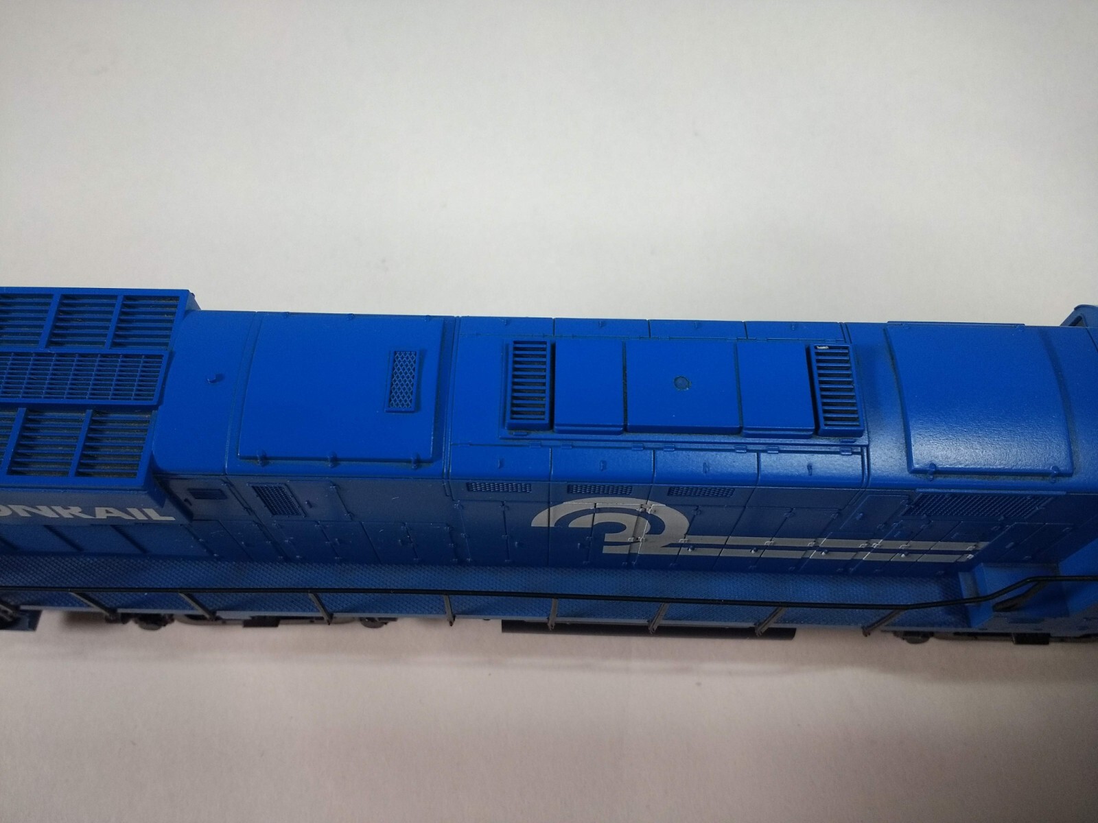 Kato / Atlas 8037 ALCO C-425 Conrail #2421 HO Scale DC – Kadee Knuckle Couplers