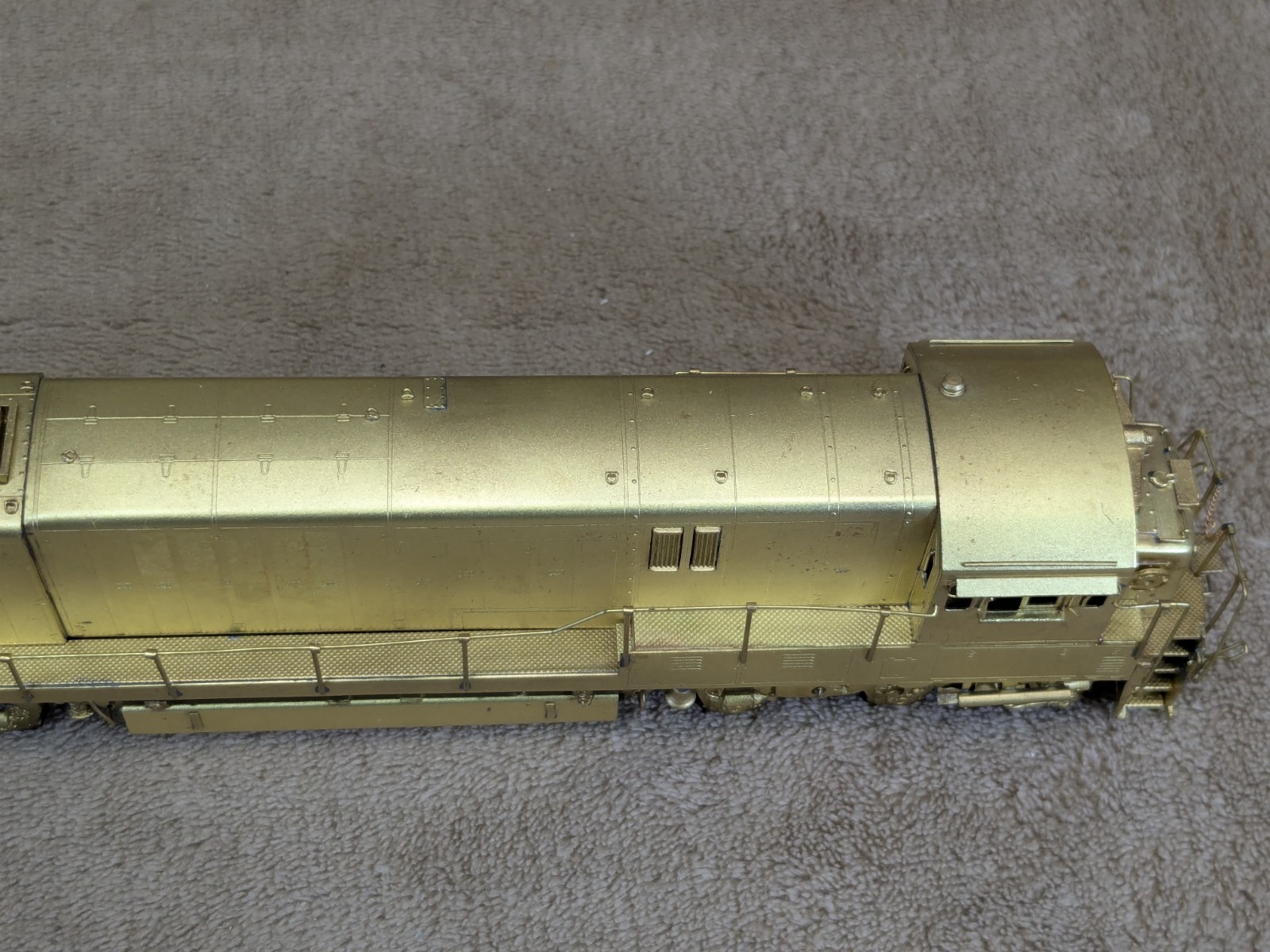 Overland HO Brass OMI-1806 GE C30-7 Diesel Locomotive Four Window Cab