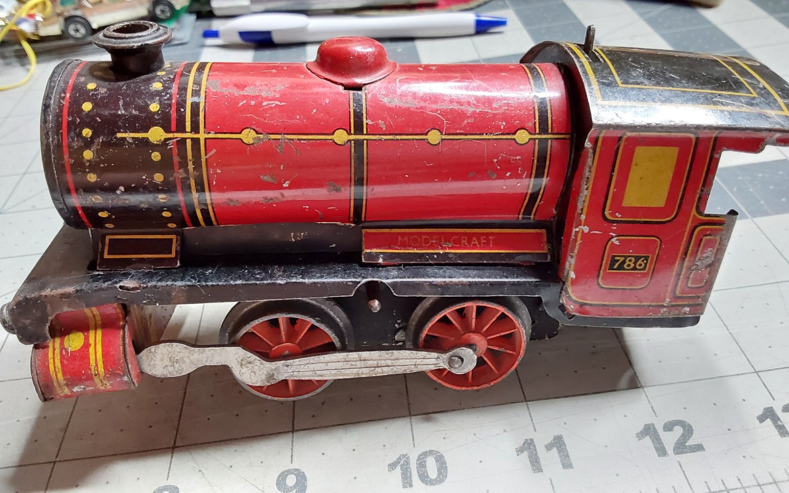 Modelcraft Tin Plate Keywind Tin Wind Up 0-4-0 O Gauge Locomotive AS IS