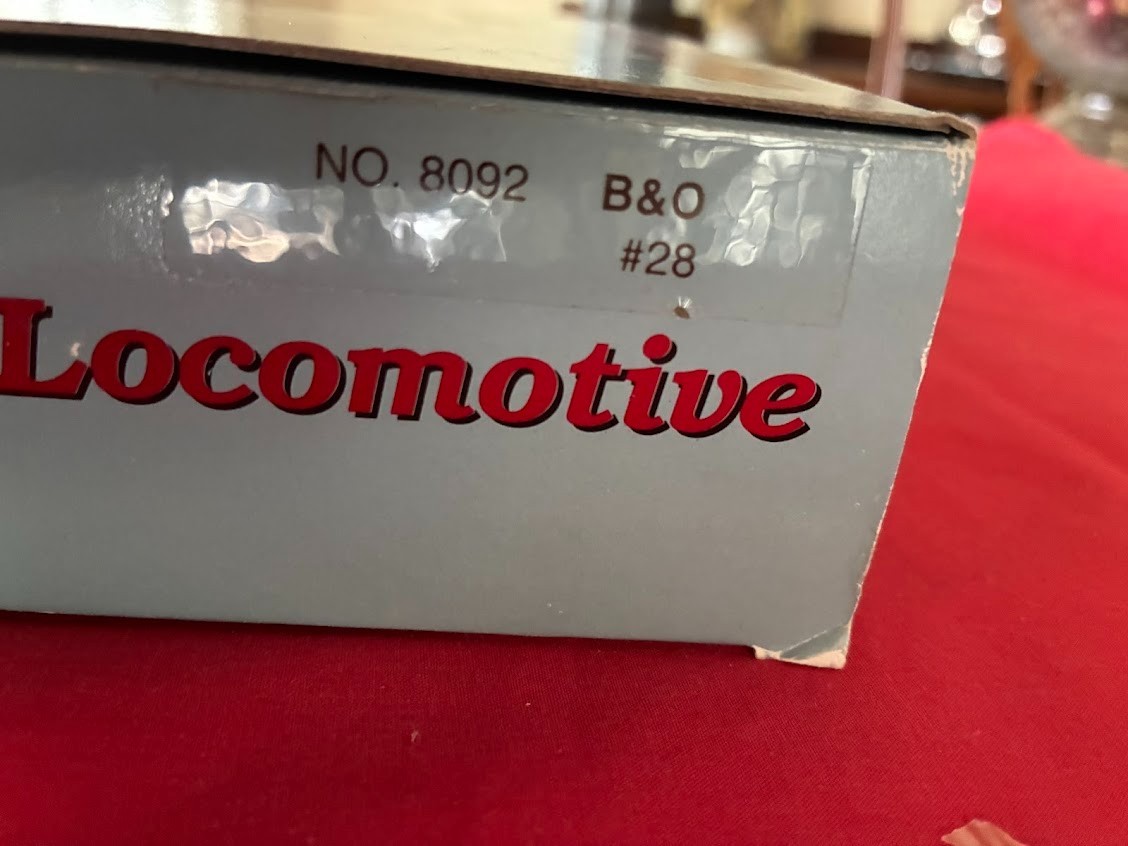 2 Proto 2000 B&O E8/9 no 28 & 26 Locomotive EMD E8 8092 & 8087 Open Box New #99