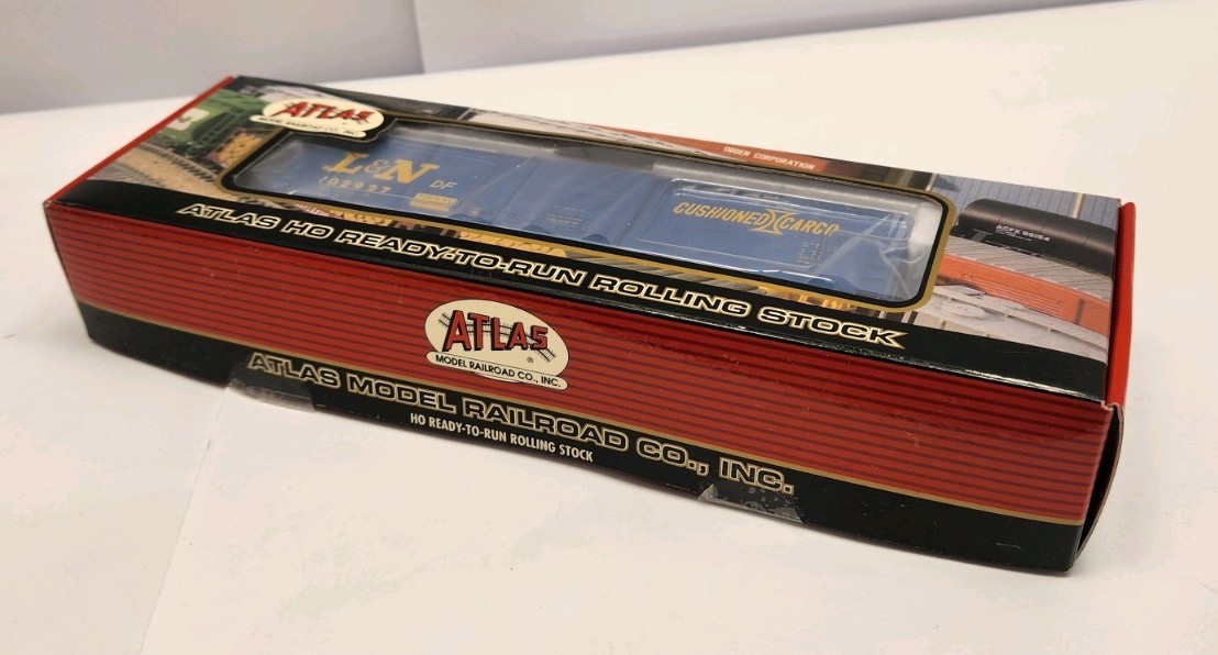 Atlas HO #1333-2-50′ PRECISION DESIGN BOX CAR L & N #102927 NOS B84