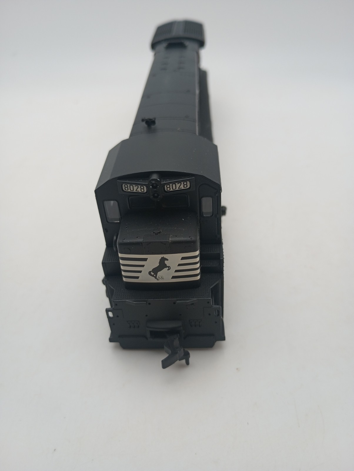 Atlas HO Scale 8628 C30-7 Norfolk Southern Locomotive #8028