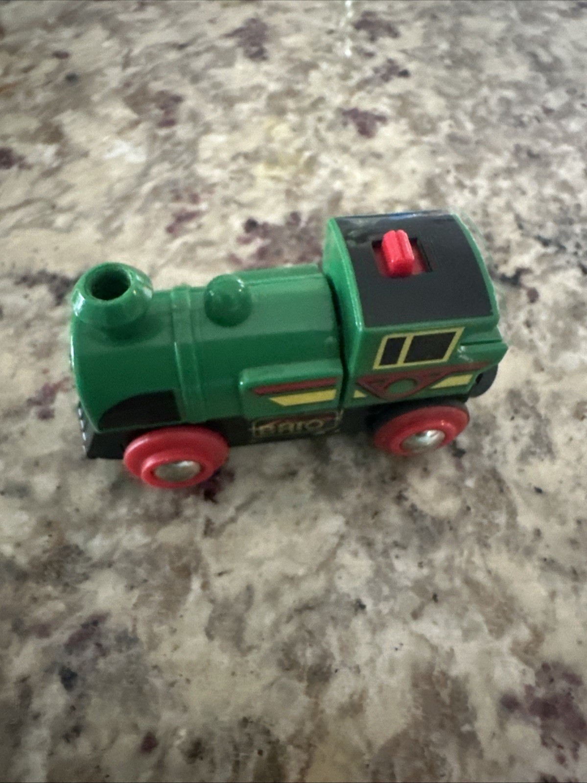 BRIO World Green Action Locomotive Battery Operated Toy Train WORKING!