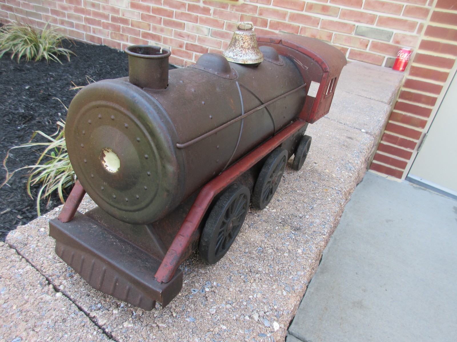 OLD TIN LOCOMOTIVE TOY TRAIN *BARN FIND CONDITION* GREAT PATINA ORIGINAL PAINT.