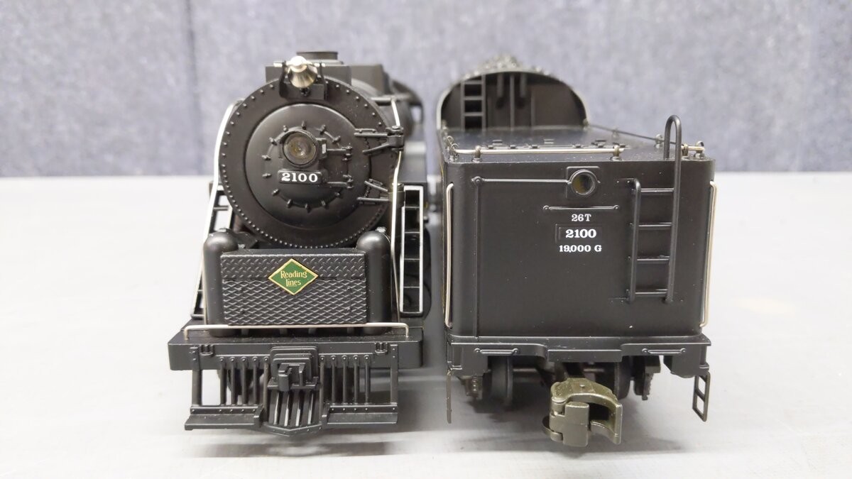 Lionel 6-18006 O Gauge Reading T-1 4-8-4 Steam Locomotive & Tender #2100 EX/Box