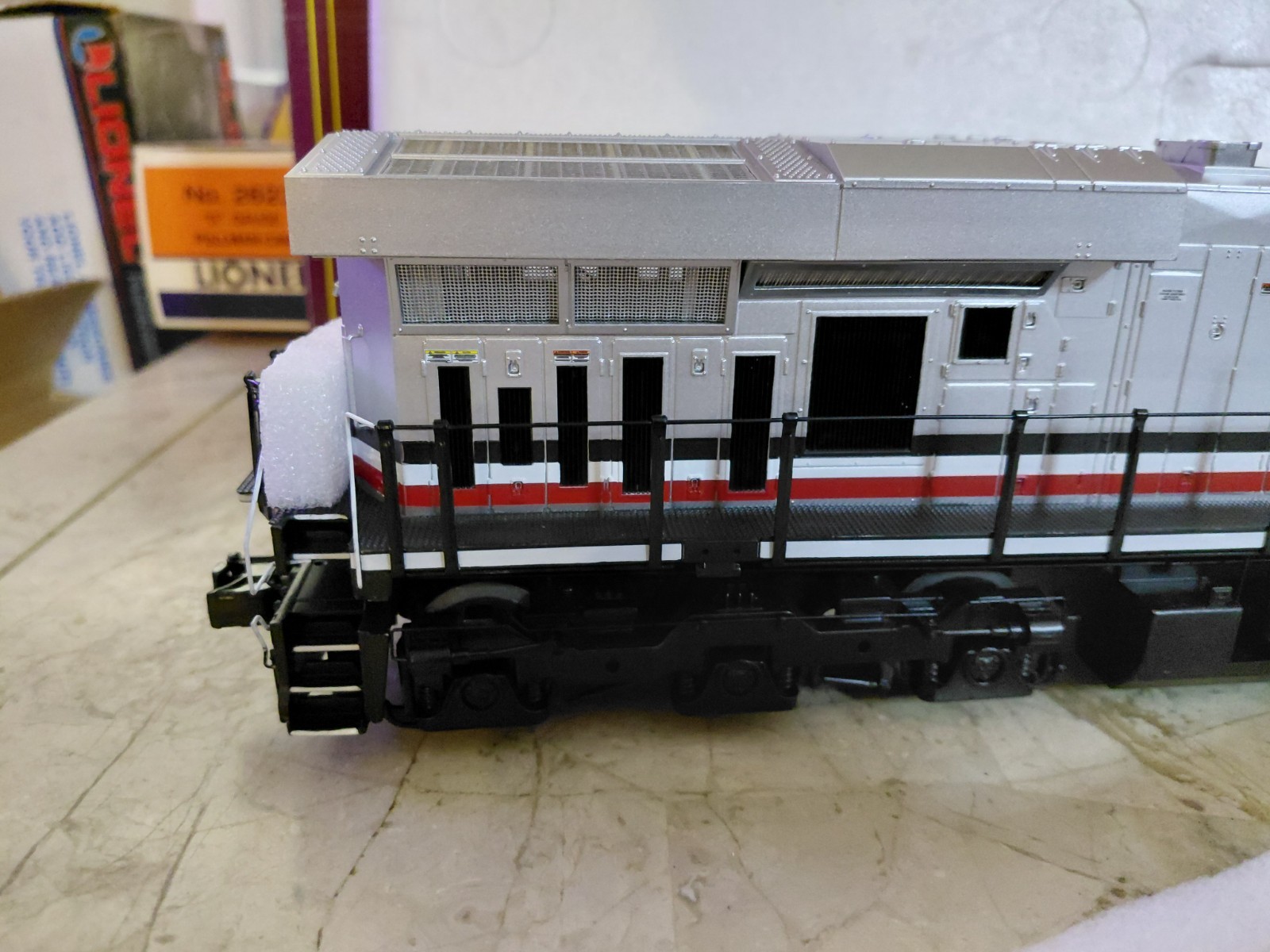 Atlas 30138182 O Premier KCS ES44AC Locomotive Kansas City Southern # 4859 3RL