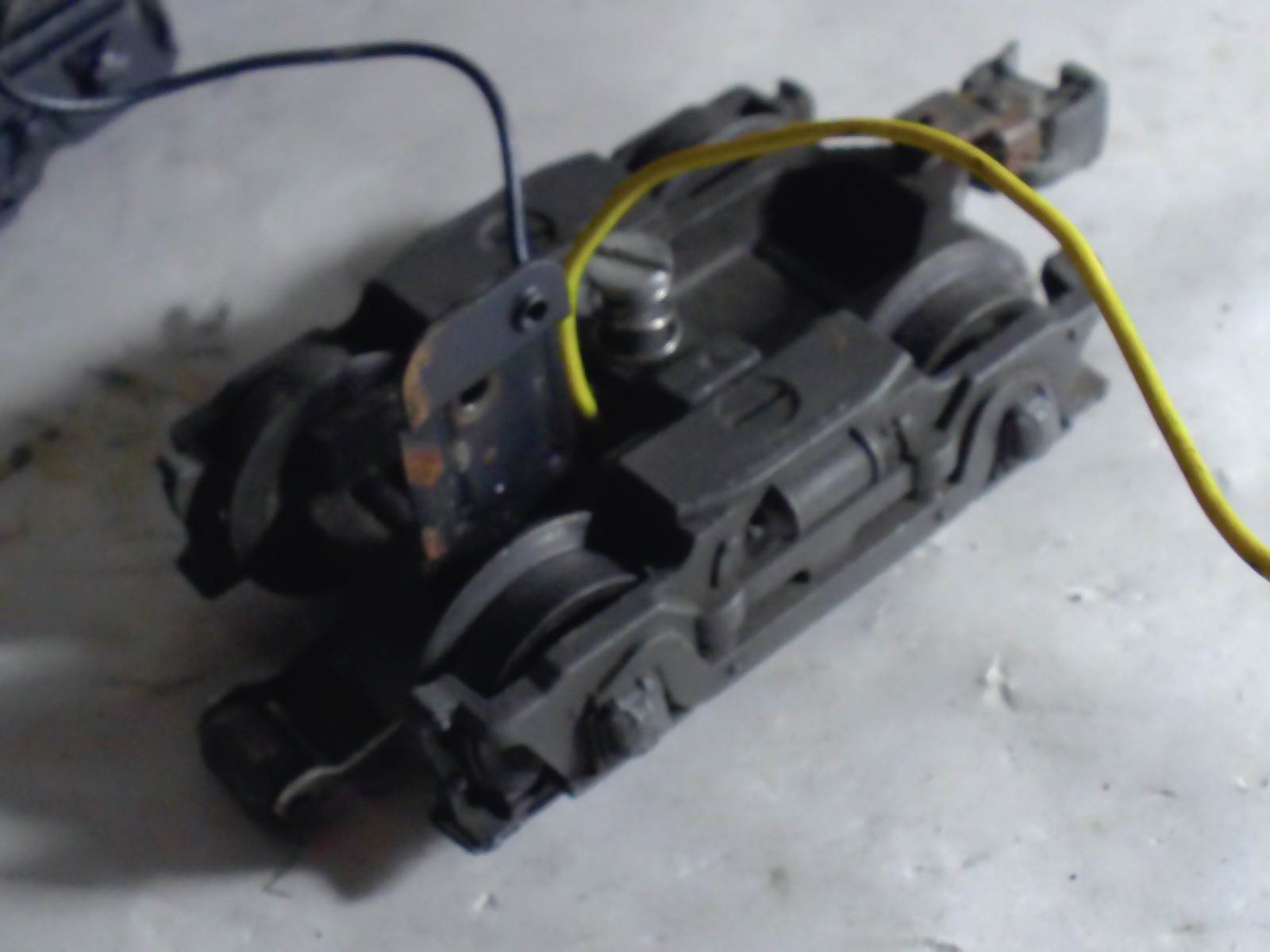Vintage Original Lionel rear power unit truck for alco 2032 & others 1950-53