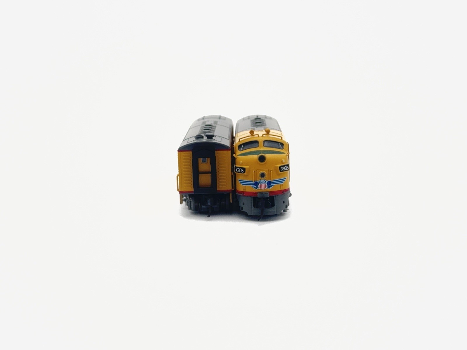 Broadway Limited – N – UP F3 A/B Diesel Set 905/905B DCC, Sound – Train 3485