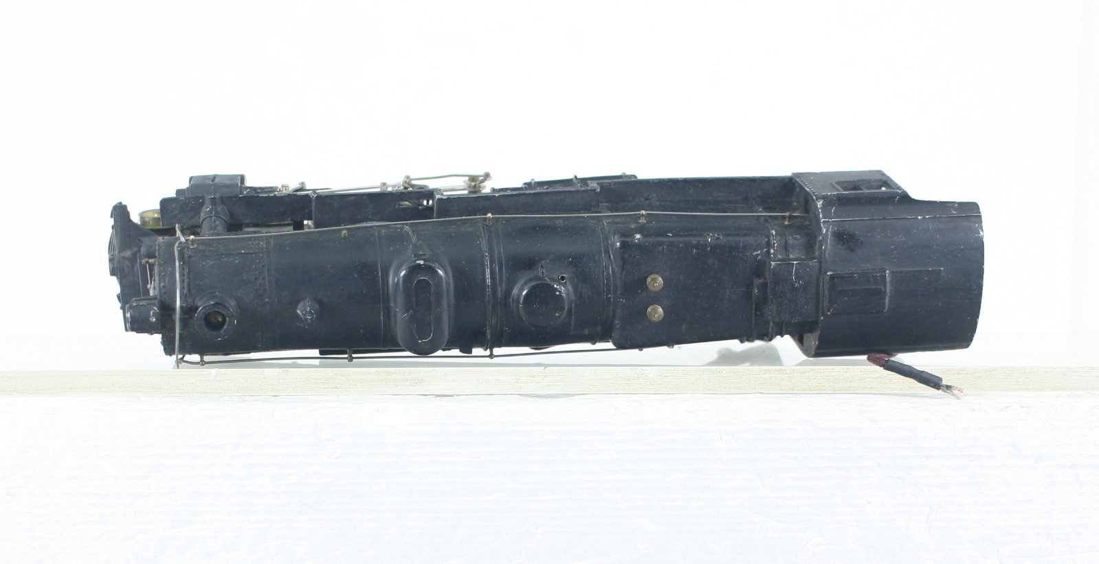 HO Scale Bowser / Penn Line Pennsylvania Railroad K-4 4-6-2 Locomotive & Tender