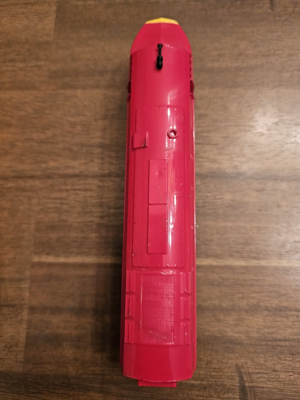 Vintage TYCO HO Scale Rock Island Locomotive Good Condition SHELL ONLY 2231