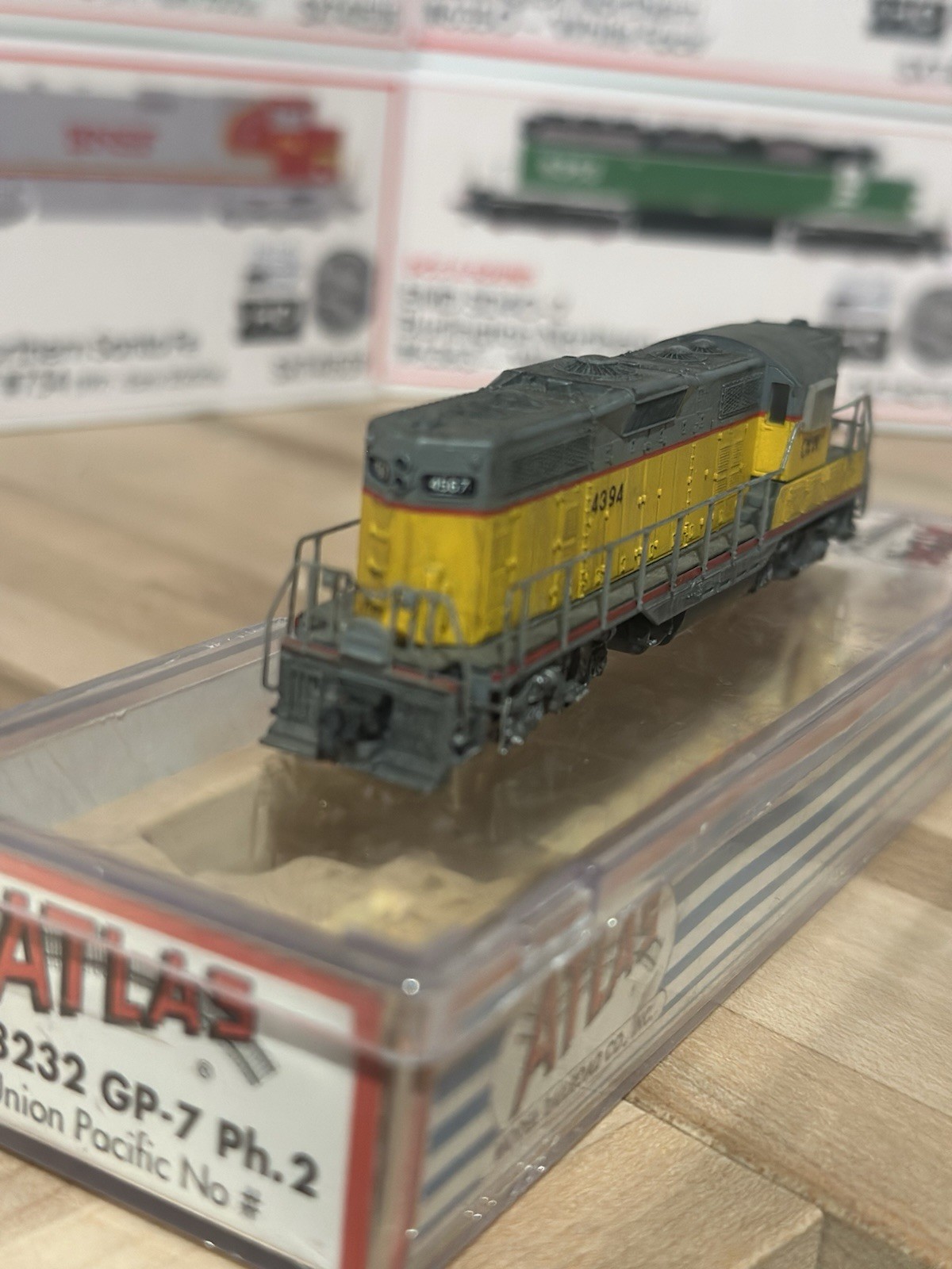 Atlas N GP7 Union Pacific CNW #4394 DC Analog Weathered Custom