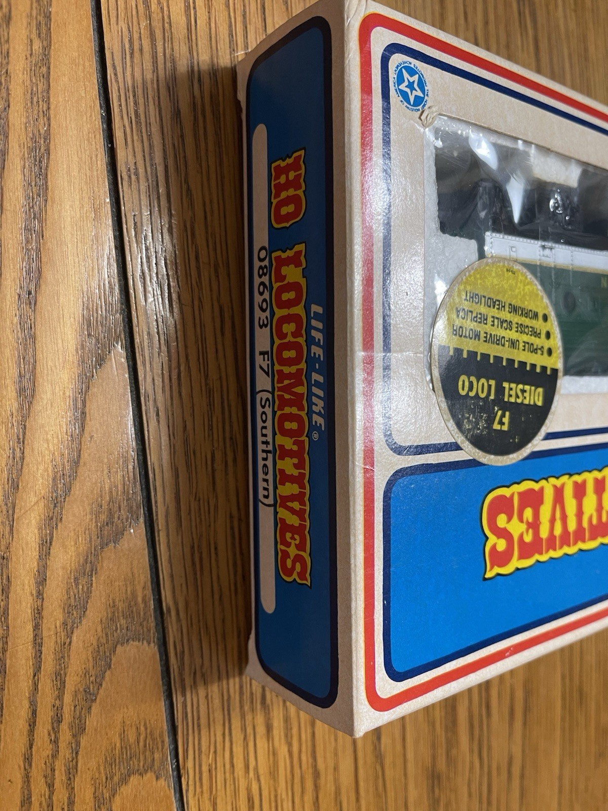 Life Like Southern 6130 F7 Locomotive in Box #08693 HO Scale Engine NEW Free Shp