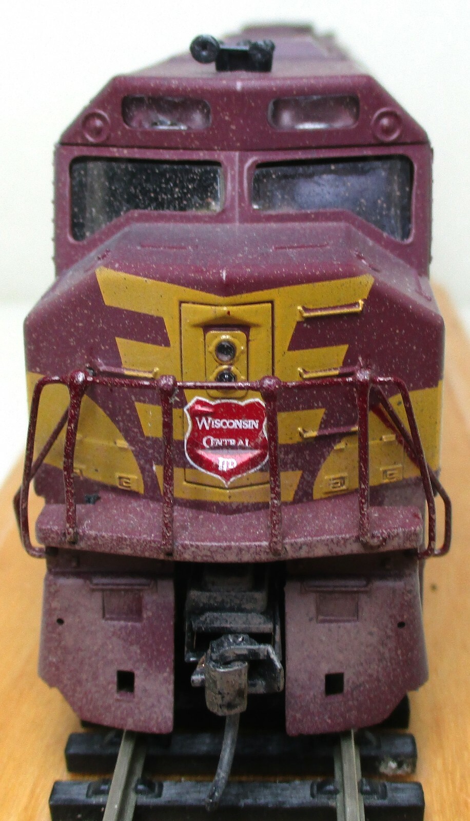 Athearn F45 Wisconsin Central 6654 Weathered Loco H0 Gauge DCC Lenz Fitted 1007