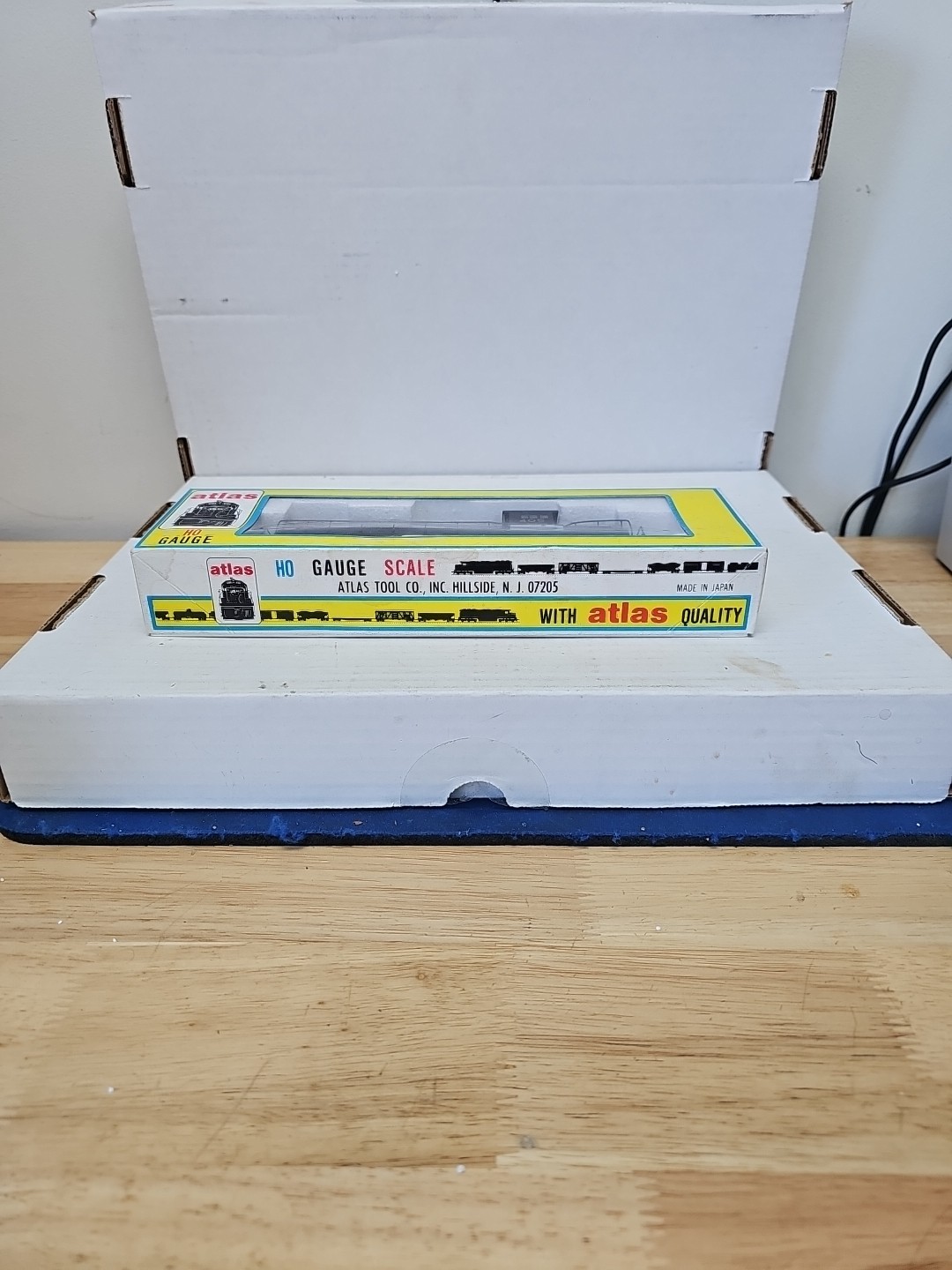Atlas 8121 Southern RS-1 Diesel Locomotive Original Box Mint