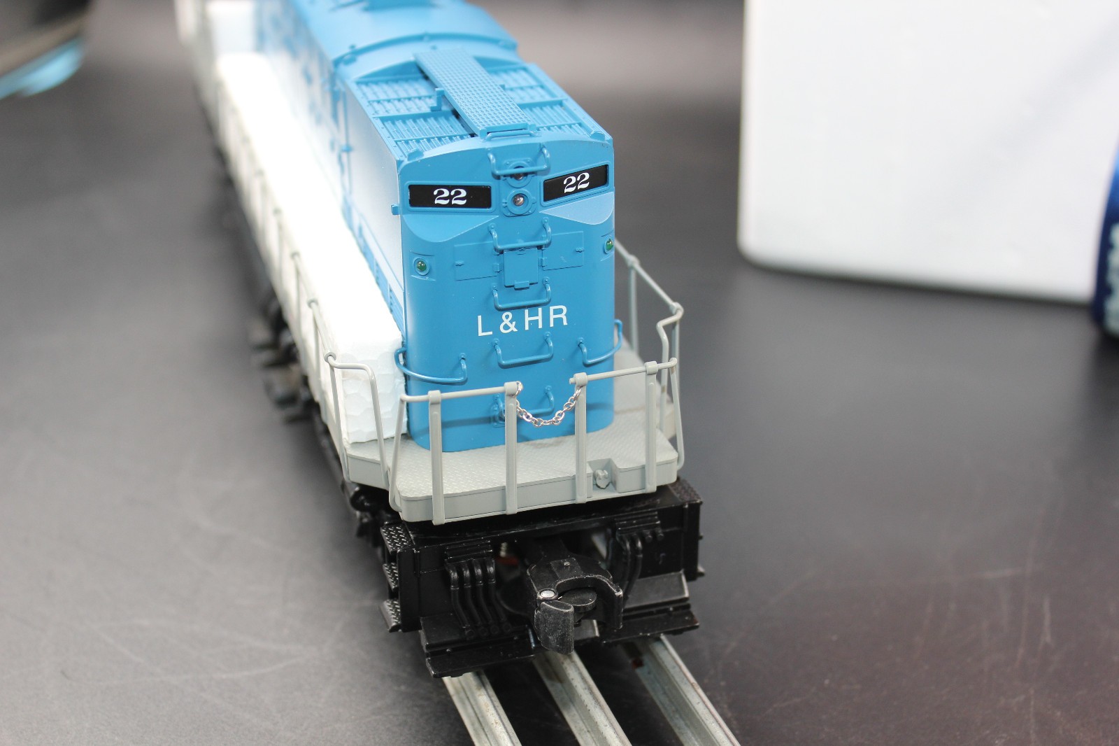 LIONEL O GAUGE J.C. PENNY LH & HUDSON VALLEY C-420 DIESEL LOCOMOTIVE 6-28516