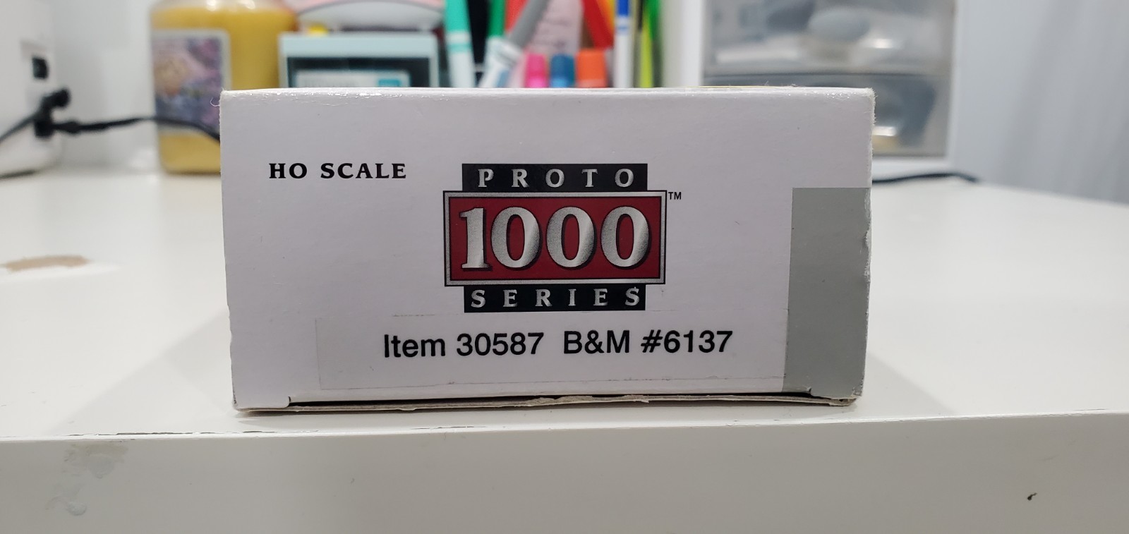 Life-Like Proto 1000 Budd RDC Locomotive B&M 6137