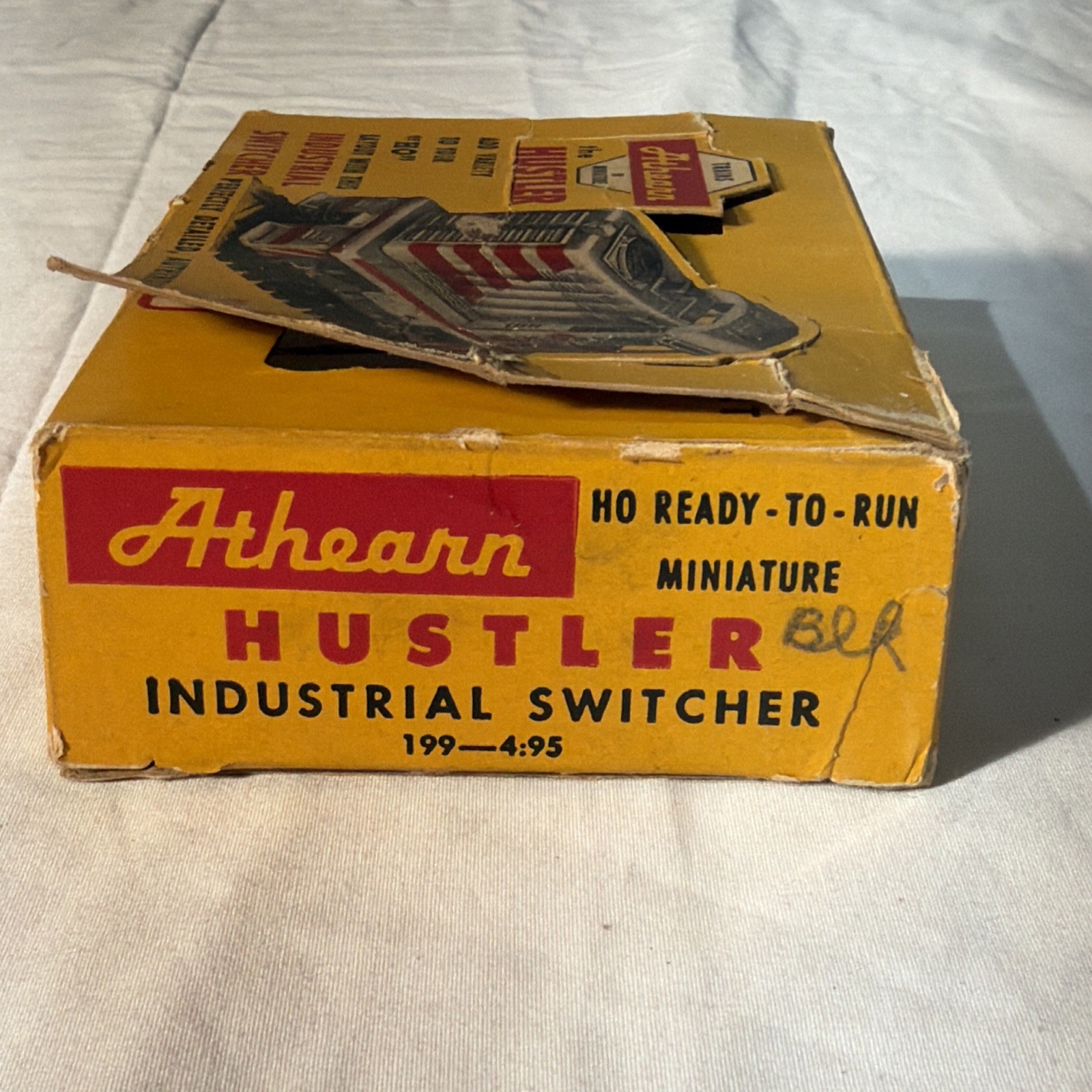 Athearn HO hustler industrial switcher 199-4:95 Cab #56 With Original Box