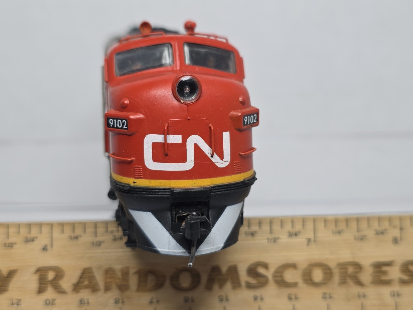Athearn HO Scale Custom Canadian National CN 9102 F-7 A Diesel Locomotive Kadee
