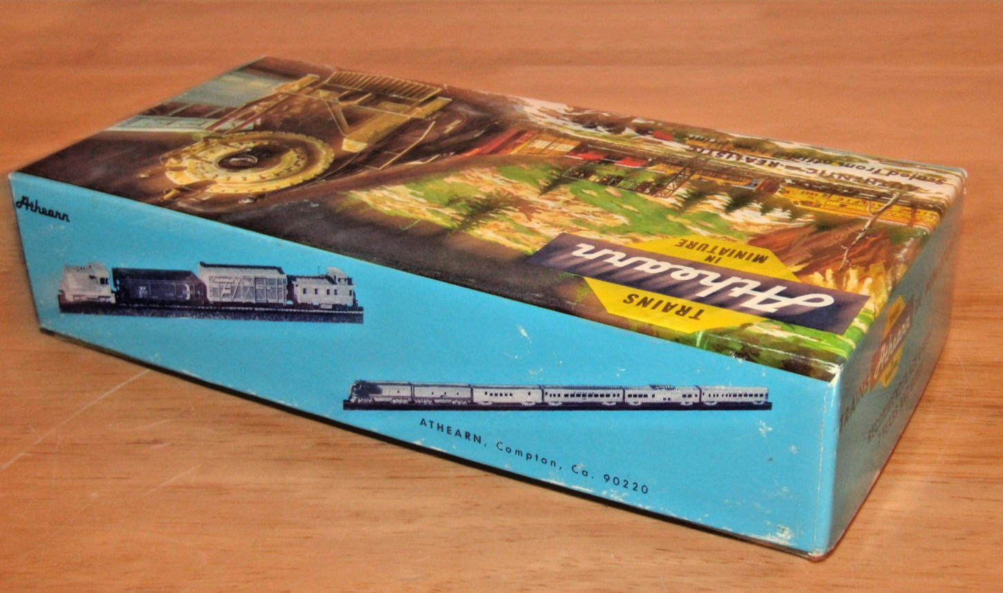 Athearn 3225 HO Scale Canadian National F7A Super Powered Locomotive #6500 New