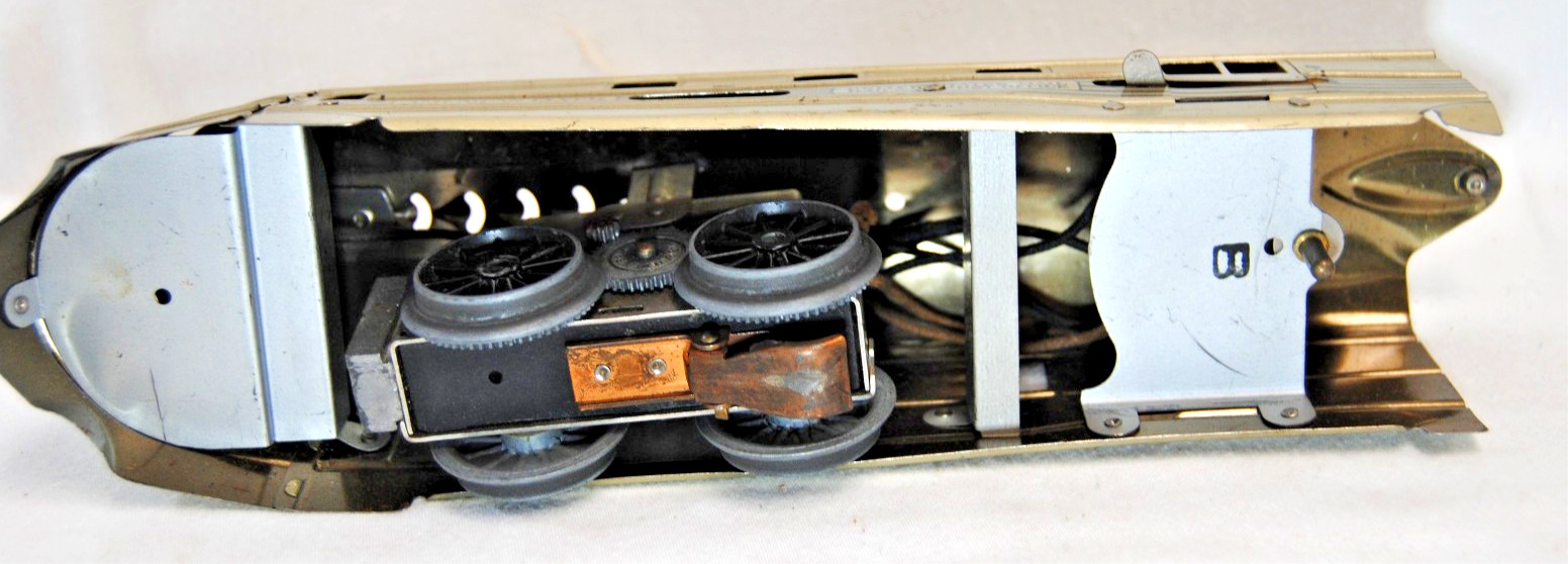 American Flyer 9900 Burlington Zephyr Set with Tracks Plus More Vintage XM1622