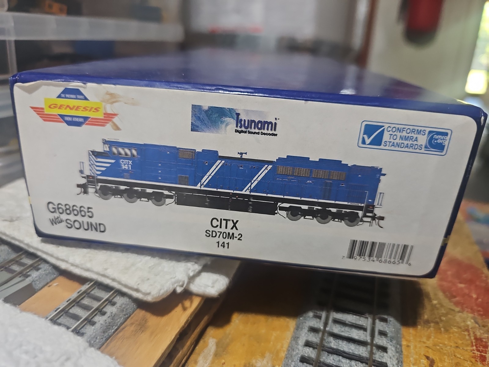 ATHEARN G68665 SD70M-2 CITX ROAD NUMBER 141 TSUNAMI SOUND WEATHERED