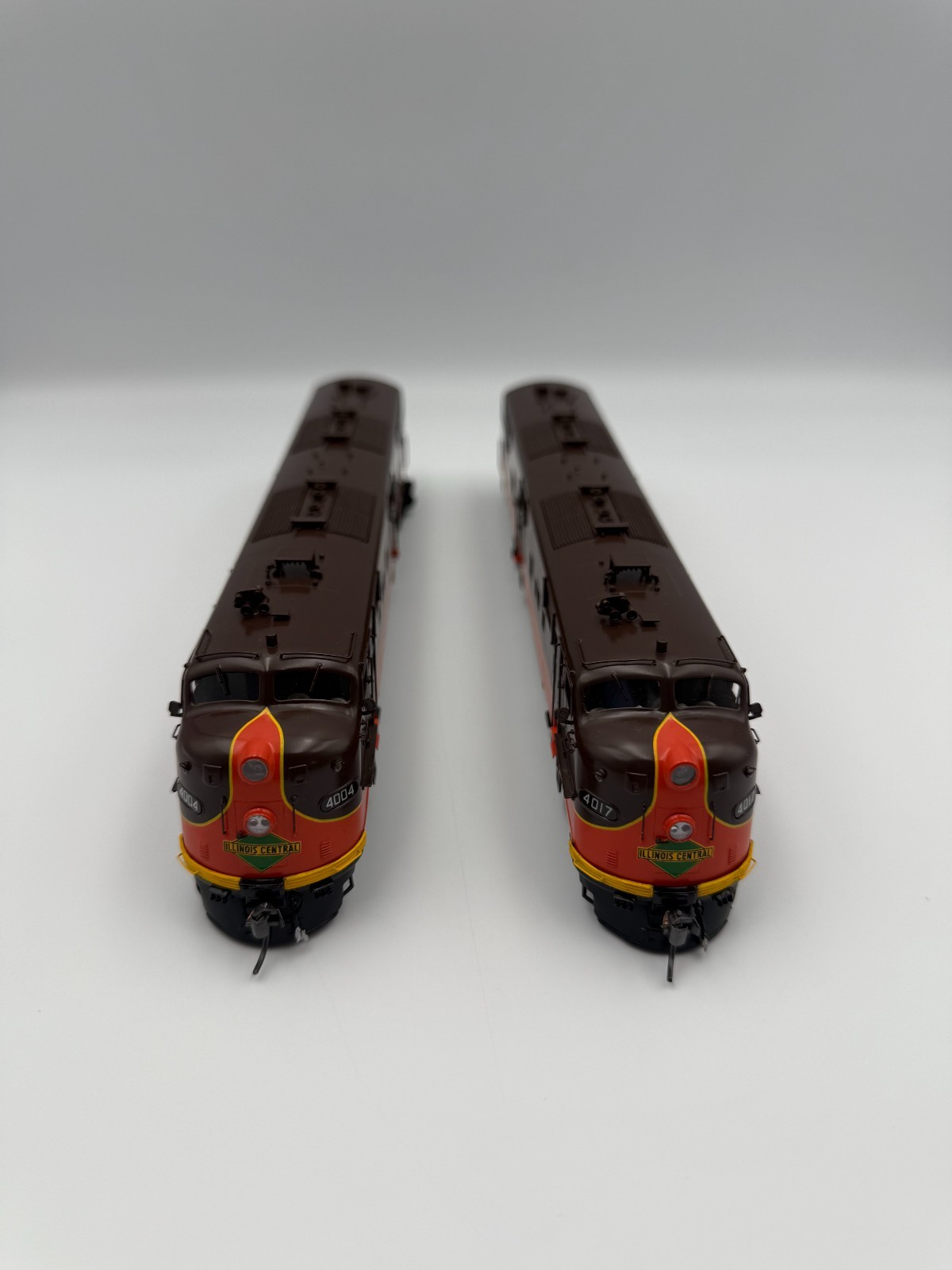 HO Challenger Brass #2442.1 Illinois Central E7A/E7A #4004/4017 Set F/P. IOB.