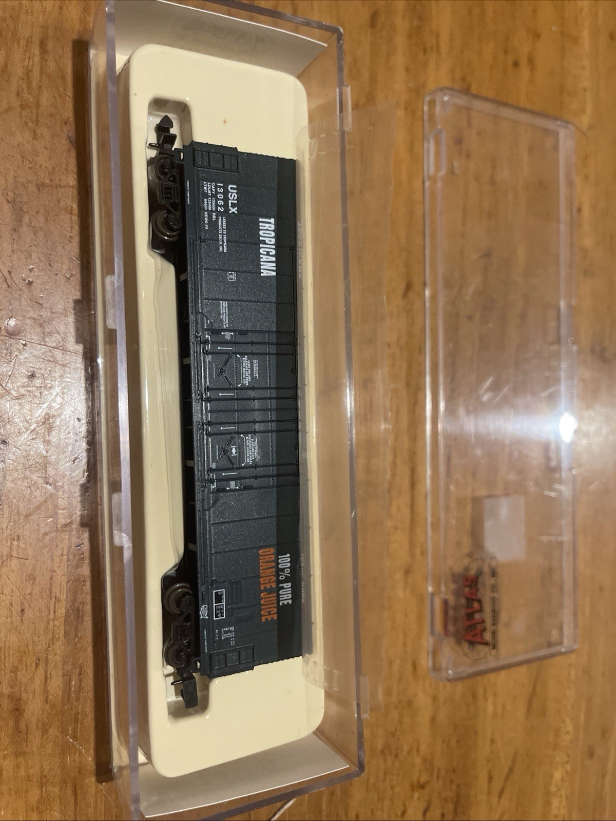 N3 Rail Atlas Evans Tropicana 53’ Double Plug Door Box Car