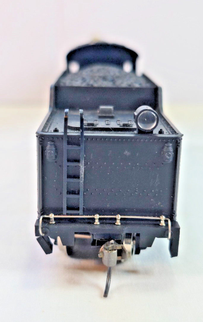 IHC HO Scale DM&IR #190 2-8-0 Consolidation Steam Locomotive & Tender Tested RTR