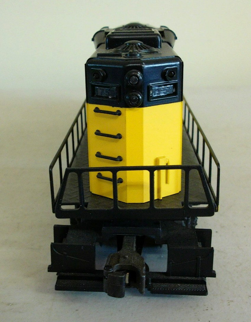 Lionel Trains 1994 T.C.A. York Rail GP-9 Diesel #6-52037 Cab #1754 & #1750 Dummy