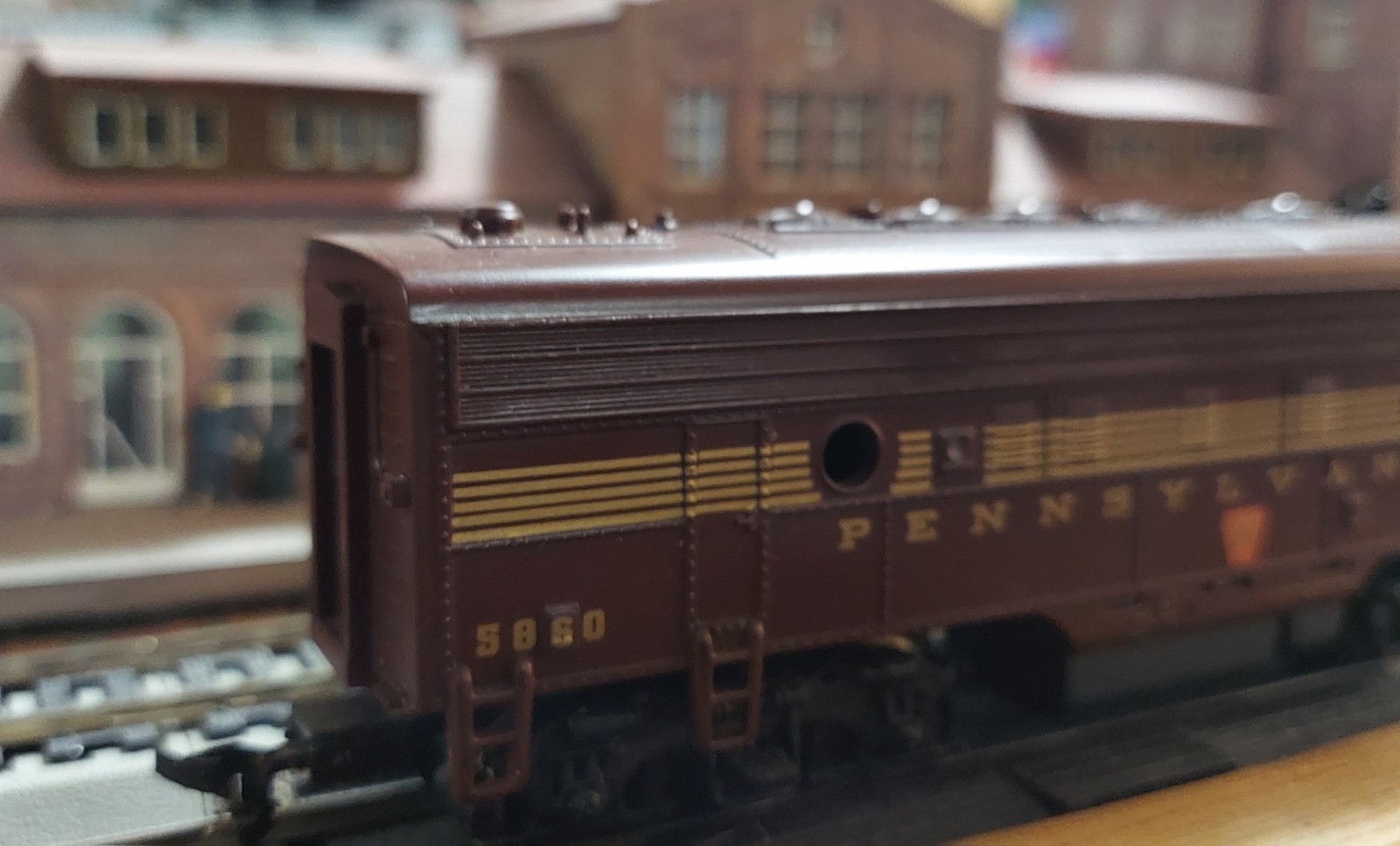 Mantua HO Scale F7A-B Units Pennsylvania Railroad #5860 & #5875: Nice Clean @@