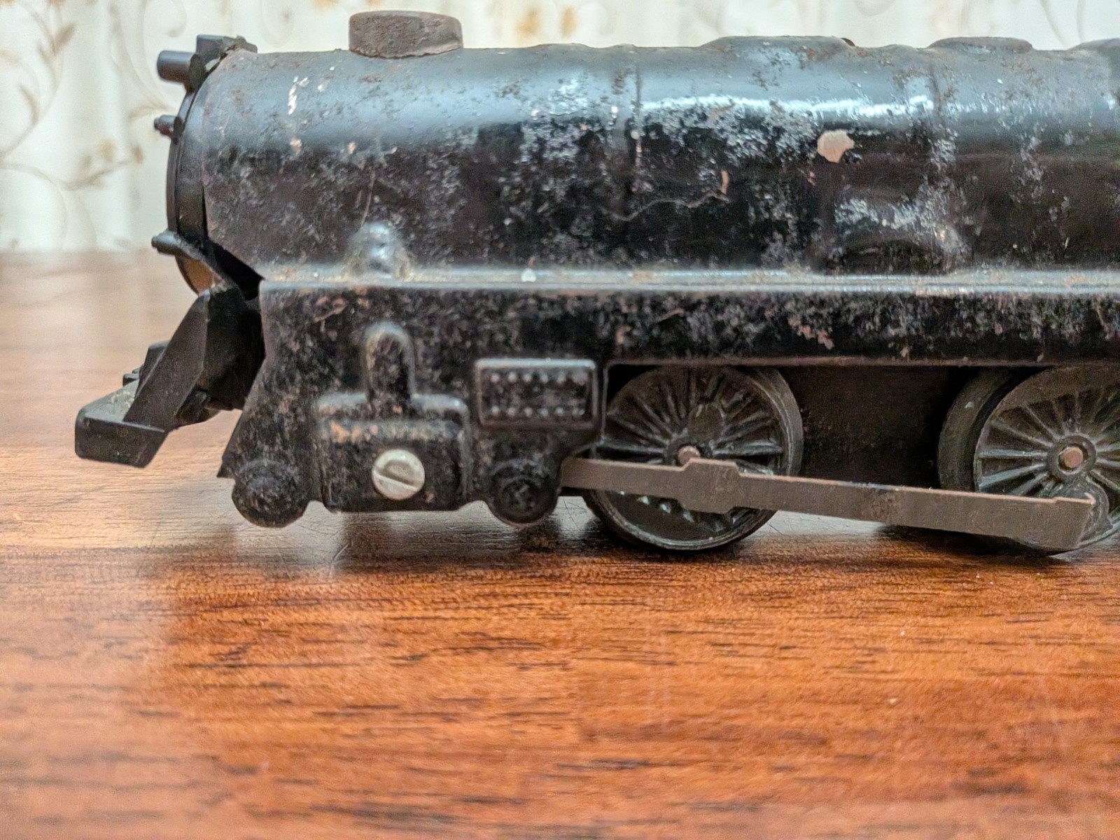 Vintage Marx Pressed Metal Locomotive Train Engine 8.5 O Gauge 1:48