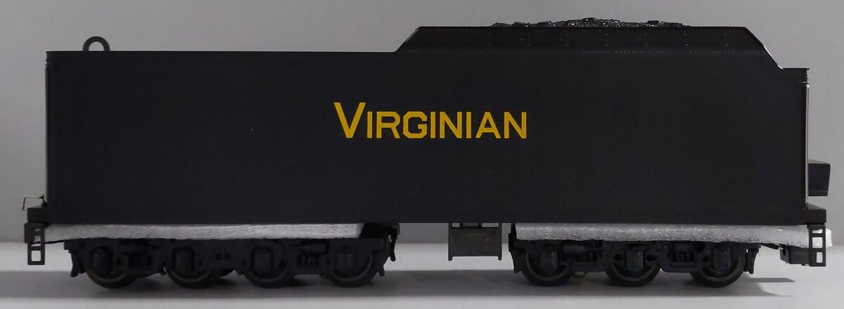 Lionel 6-28028 O Virginian 2-6-6-6 Allegheny Steam Locomotive & Tender #900 MT