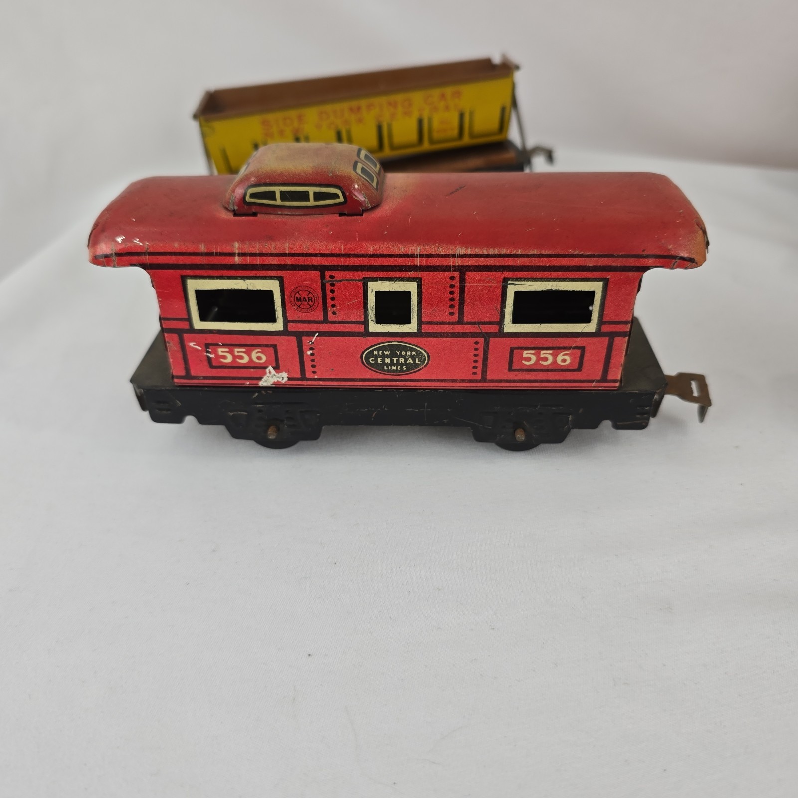 Vintage Marx Wind Up Locomotive Tin Lot – No Key & Untested – Please See Picture