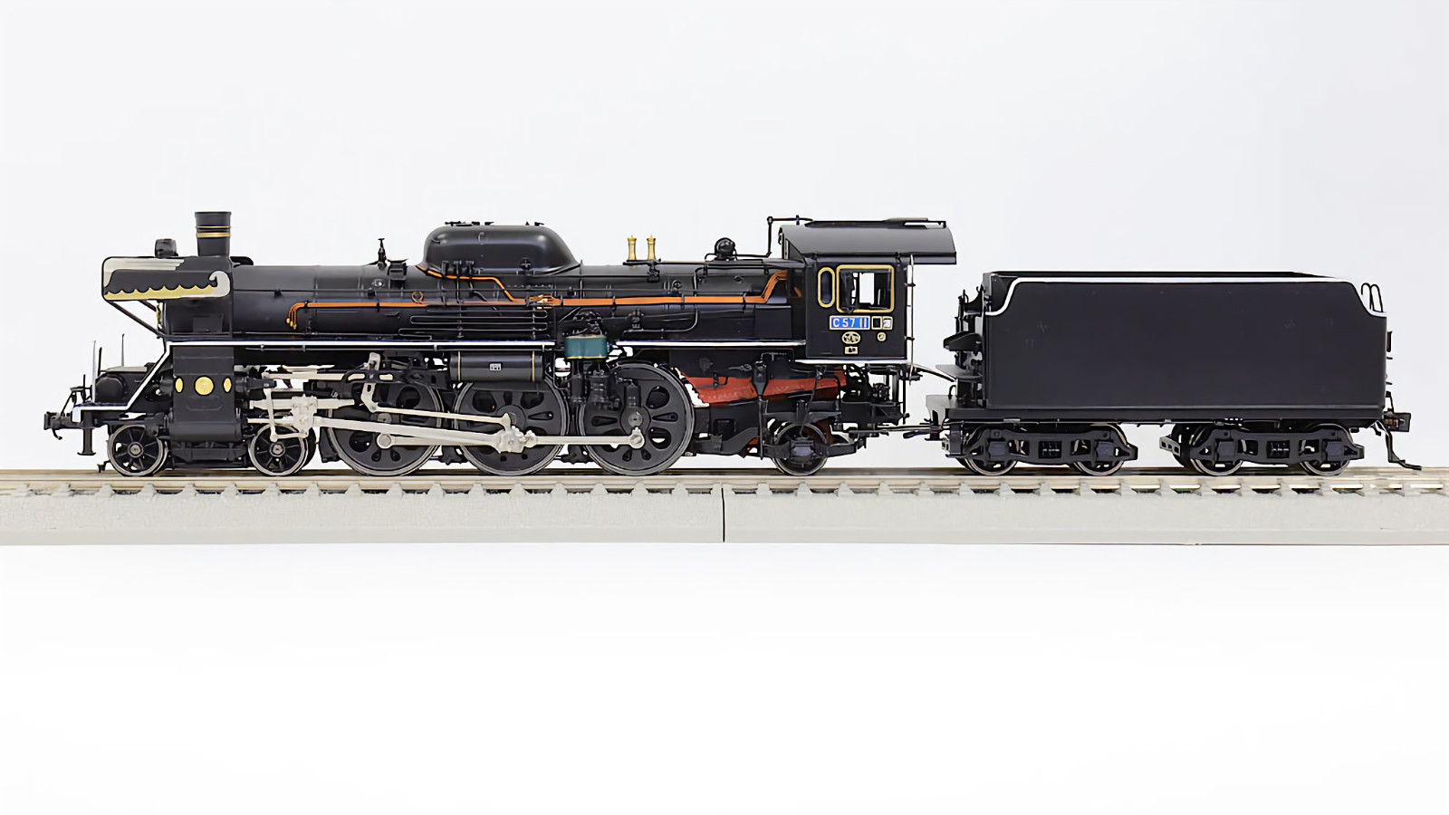 HO Gauge Tenshodo JNR C57 Steam Locomotive #11 Express Kamome Leading Engine H0