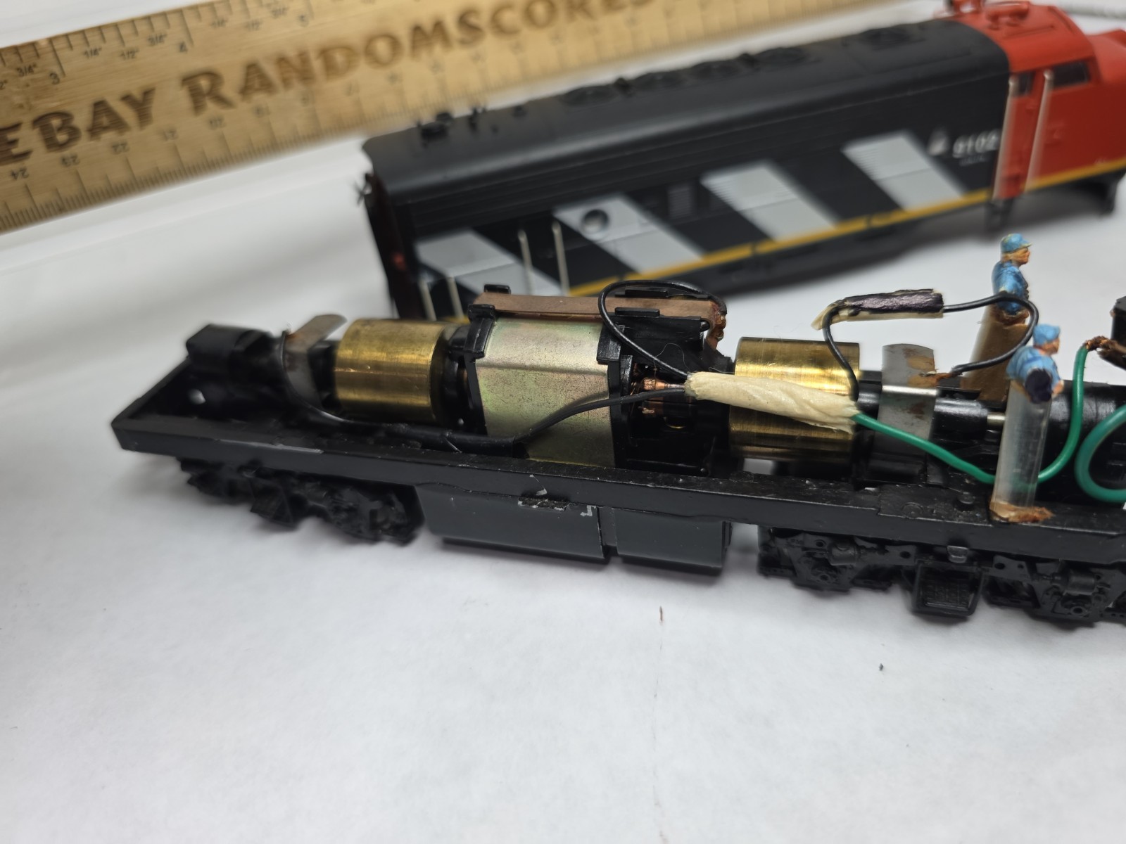 Athearn HO Scale Custom Canadian National CN 9102 F-7 A Diesel Locomotive Kadee