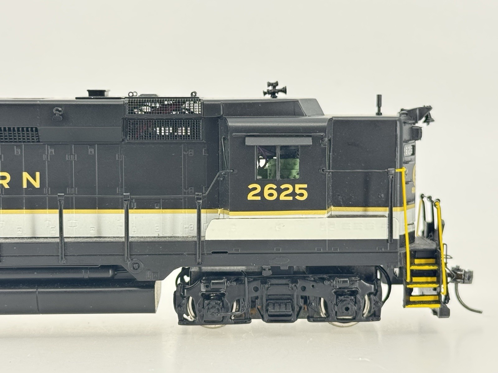 HO Challenger Imports CIL 2166.1 Southern Railway GP30 High Hood DCC SOUND