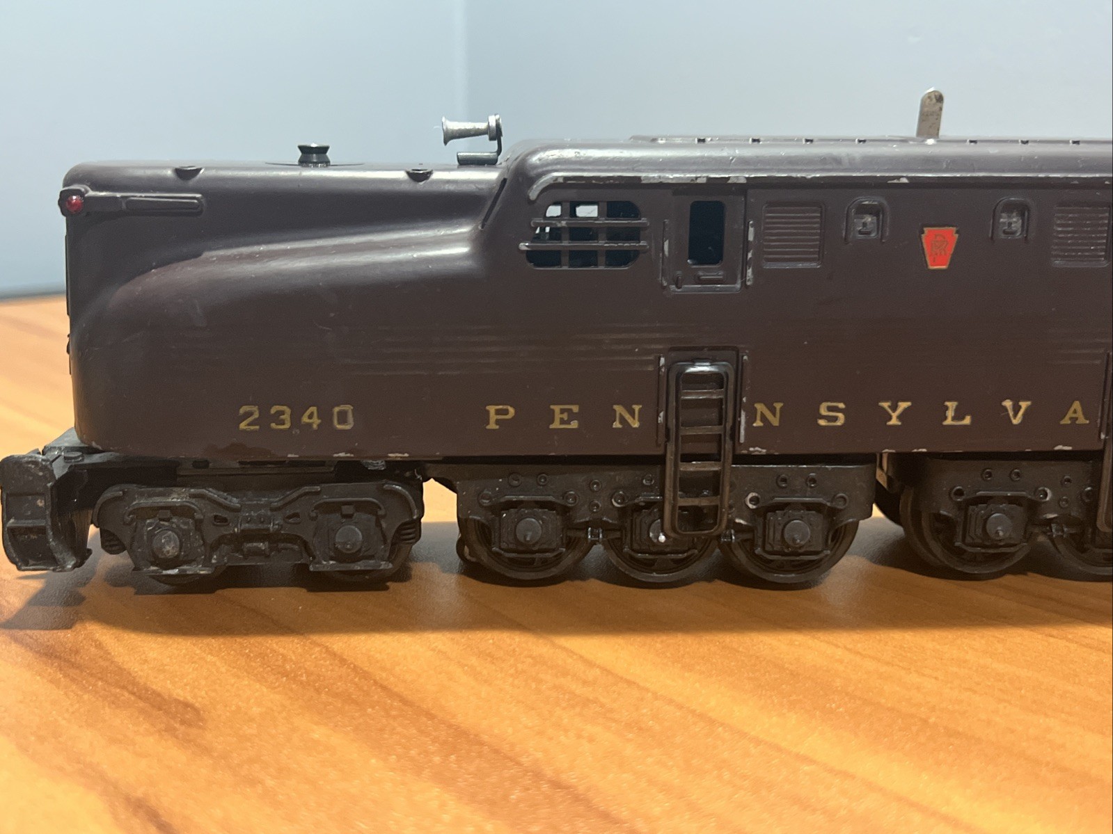 Lionel Postwar O Pennsylvania 2340 Tuscan Red 5 Stripe GG-1 Electric Locomotive