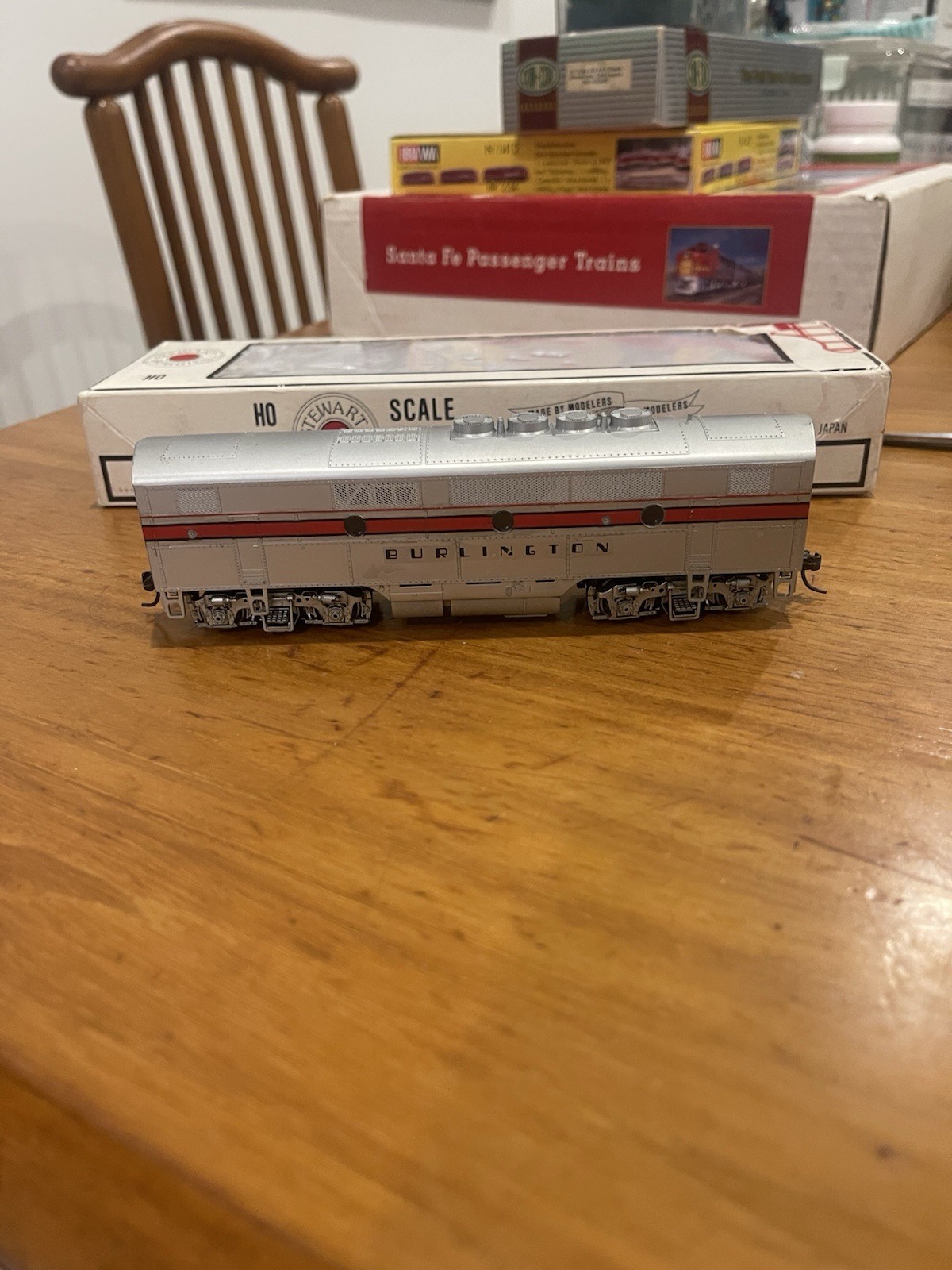 Stewart Hobbies HO Scale Burlington CB&Q Locomotive A-B Set-Vintage