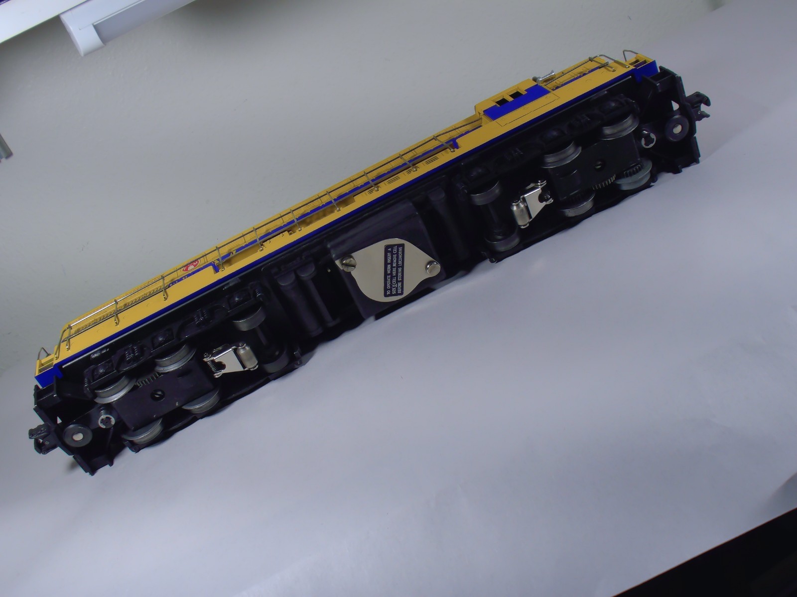 Vintage Original Lionel Postwar 2331 FM Virginian Diesel HIGH CONDITION